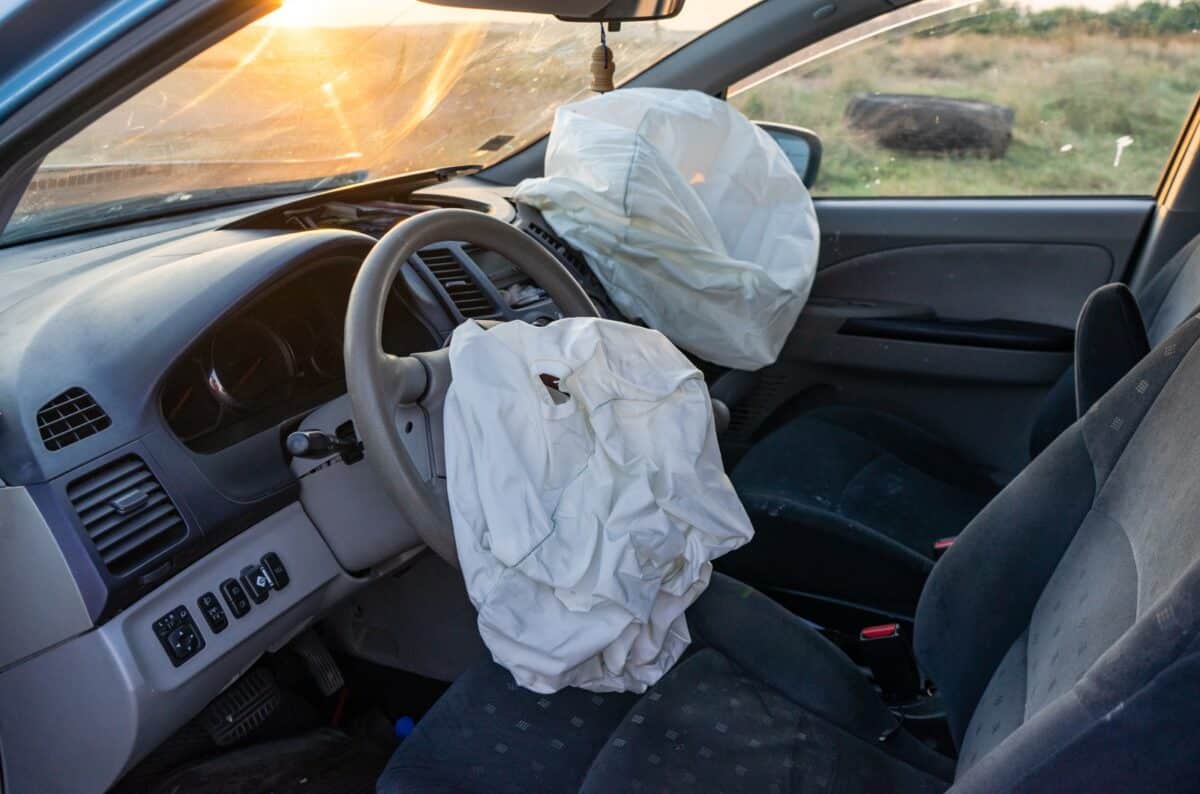 Airbags Takata : le poison persiste, Toyota et Mercedes dans la tourmente